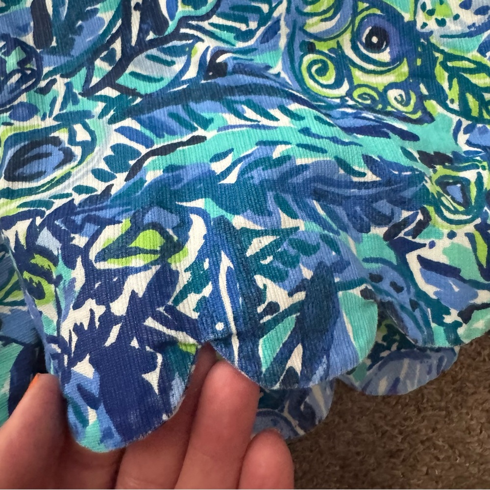 Lilly Pulitzer Blue and Green Floral Patterned shorts - Picture 6 of 7
